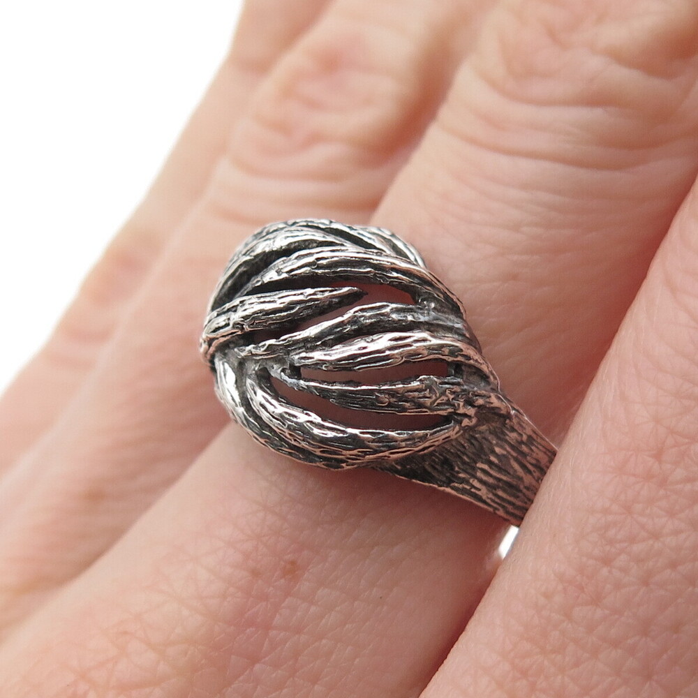 925 Sterling Silver Vintage Modernist Ribbed Dome Oxidized Ring Size 7.25 - Picture 2 of 9